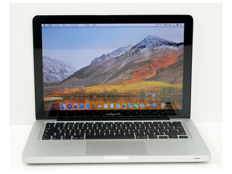 Apple MacBook Pro – 13.3” i5 2.4Ghz 8Gb 128Gb SSD
