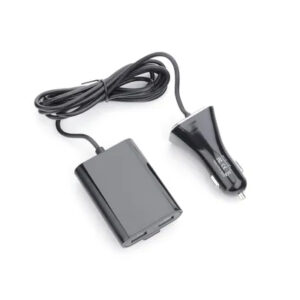 Carregador de isqueiro com 4xUSB e 7,3A para carro